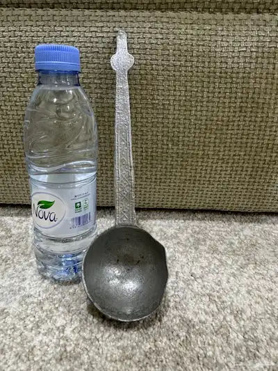 للبيع ملاس قديم نظيف 2