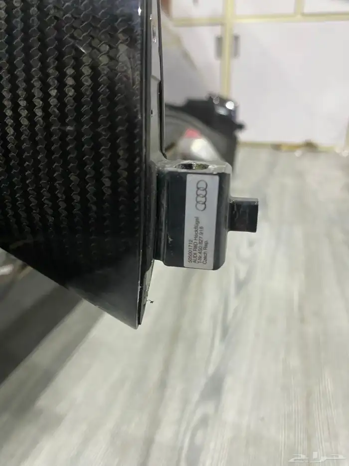 R8 2018 V10 13