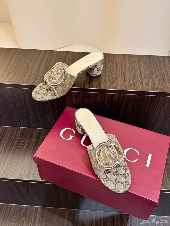 شنط ماركات مختلفه 1