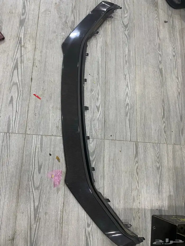 R8 2018 V10 4