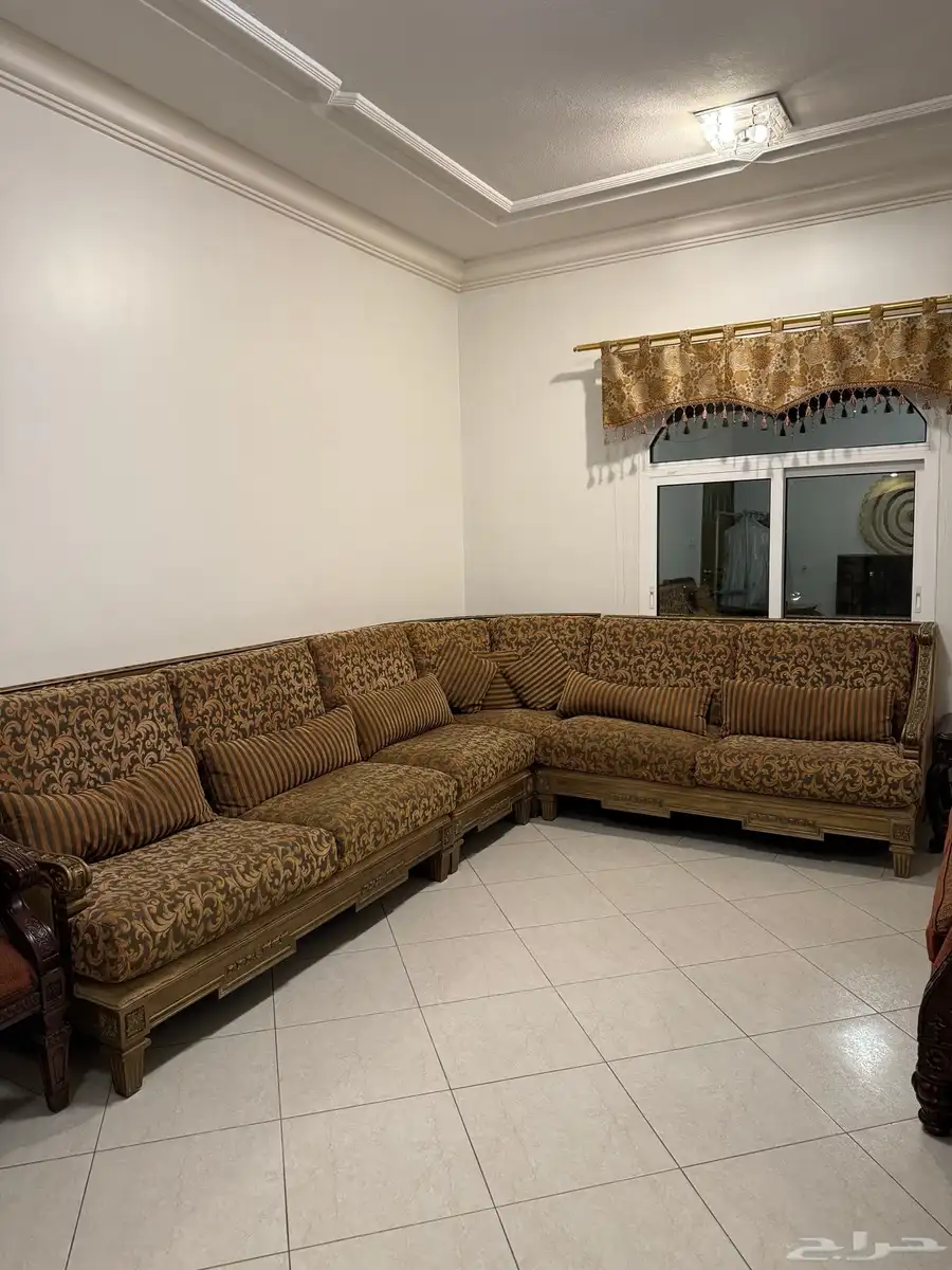 طقم كنب 2