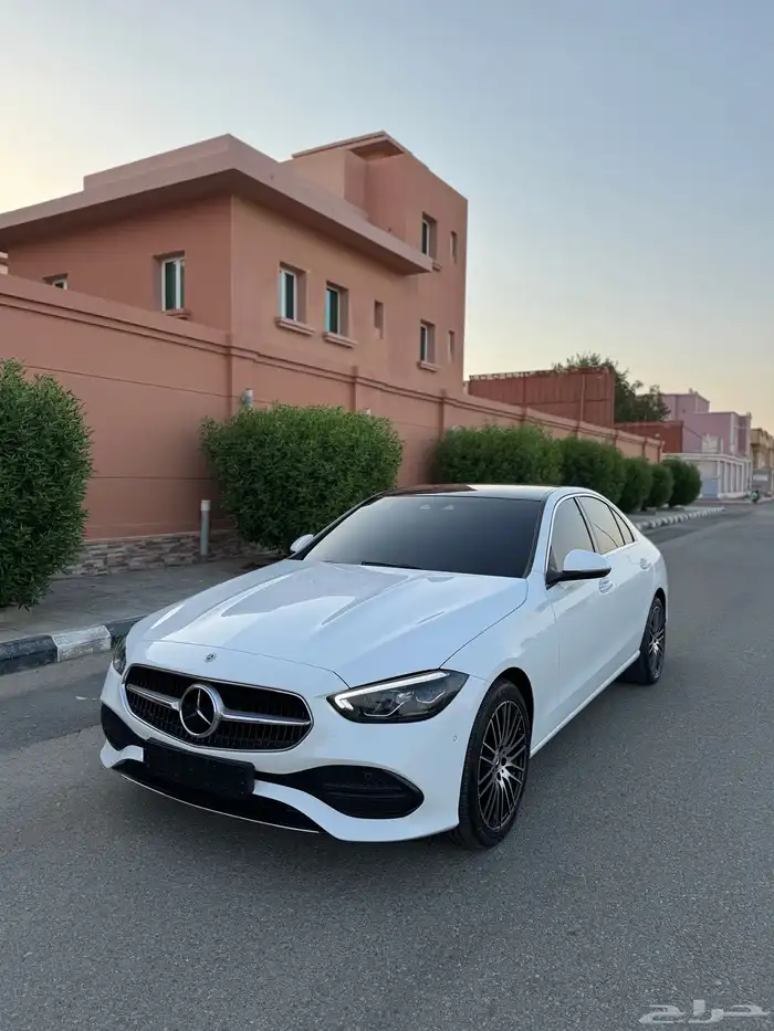 2023 مرسيدس C200 0