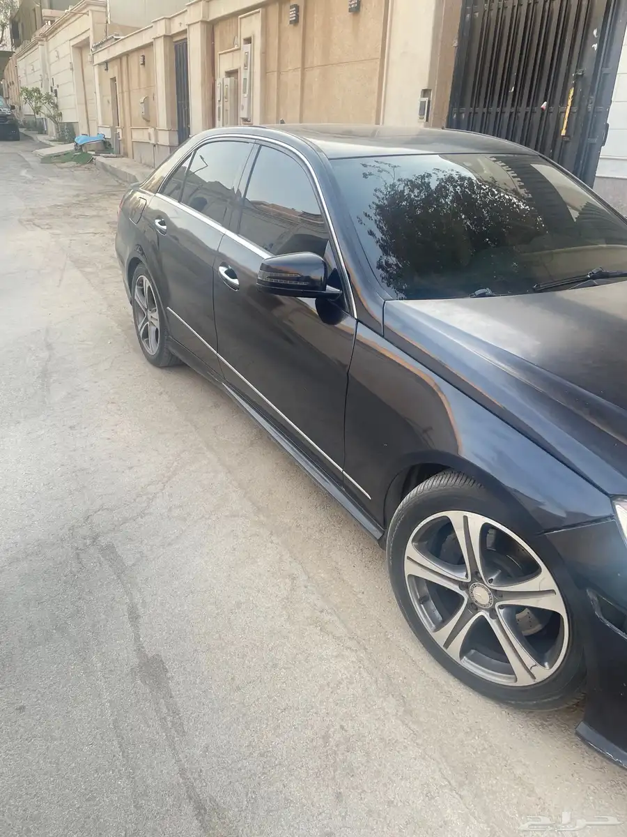 مرسيدس E300 2011 1