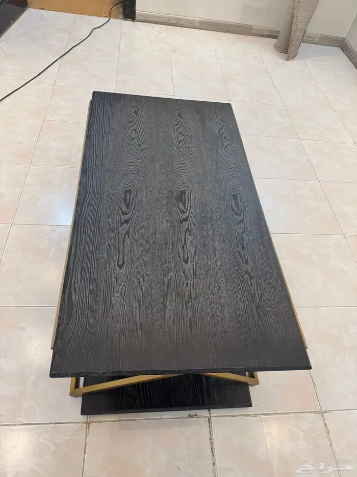 طاولات من اشلي (( الرقيب )) 4