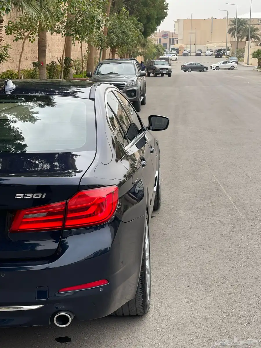 bmw 530 2017 luxury line اعلى فئة 9