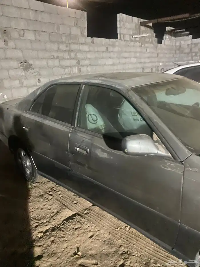 لكزس 350 مديل 2000 1