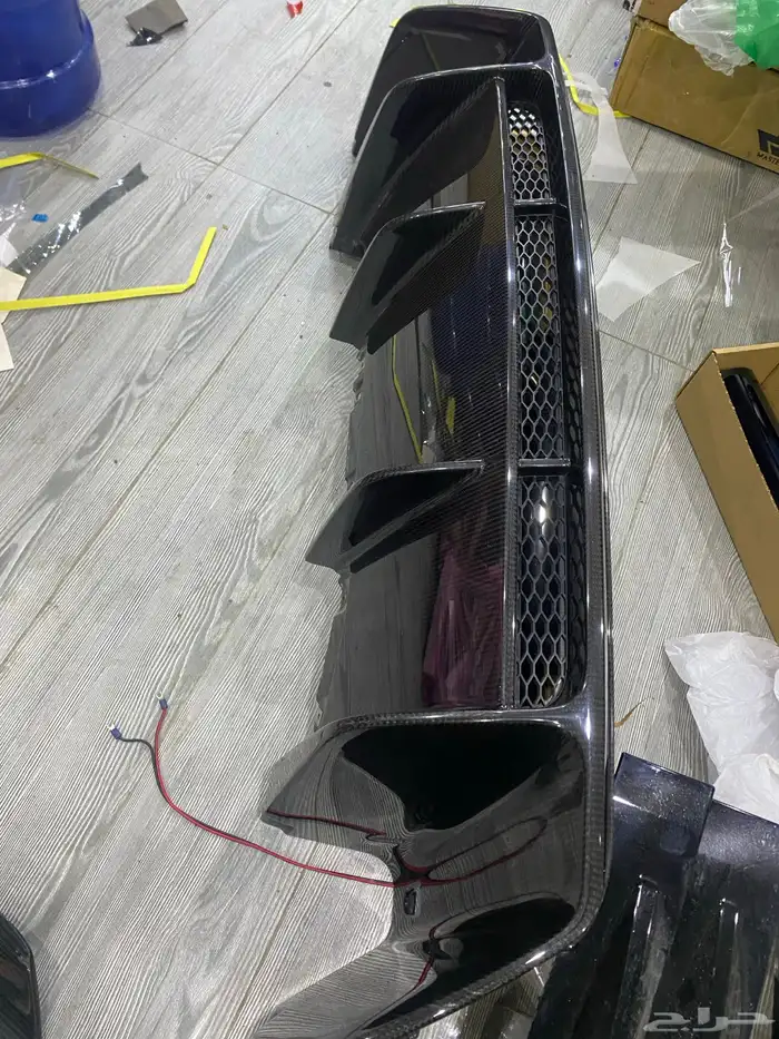 R8 2018 V10 12