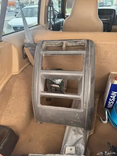 شروكي 1999 باب واحد ابيض 12