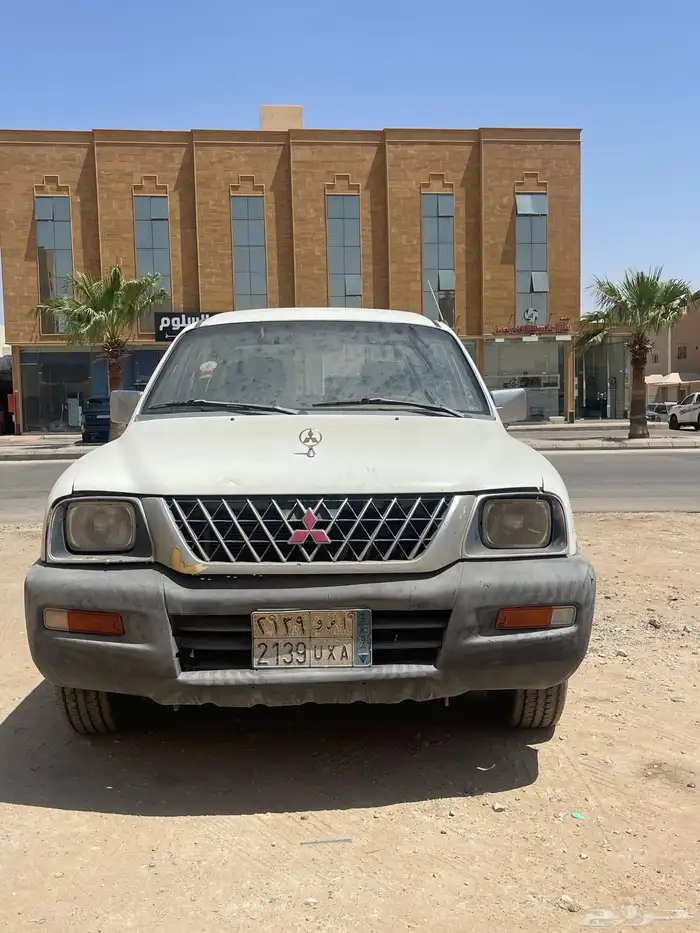 ميتسوبيشي L200 1