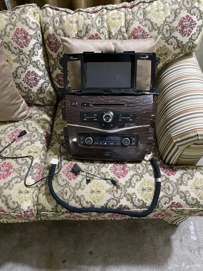 شاشة نيسان بترول 1