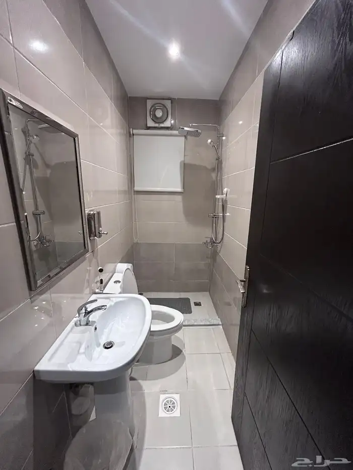 شقة مفروشة رواق اربع غرف نوم للتأجير اليومي Riwaq apartment 15