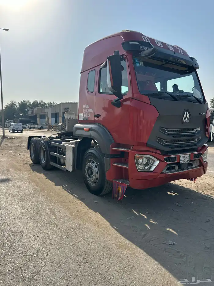 شاحنات للبيع 11