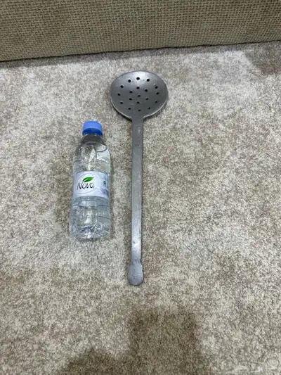 للبيع ملاس قديم نظيف 5