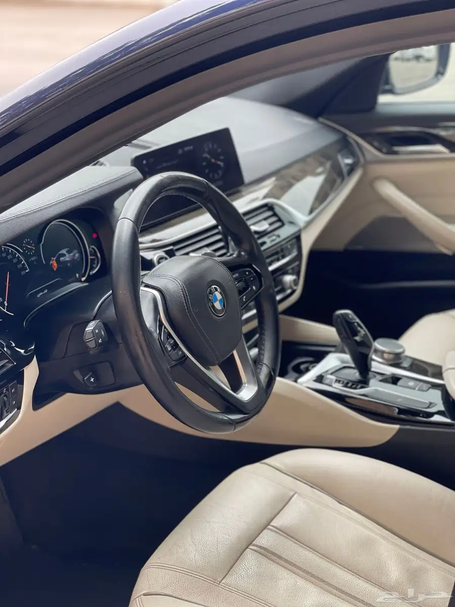 bmw 530 2017 luxury line اعلى فئة 10