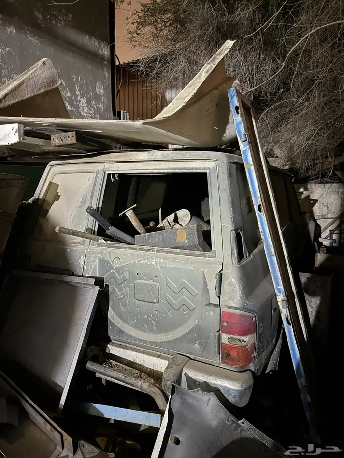 نيسان 93 0