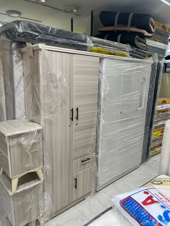 دواليب ملابس 0