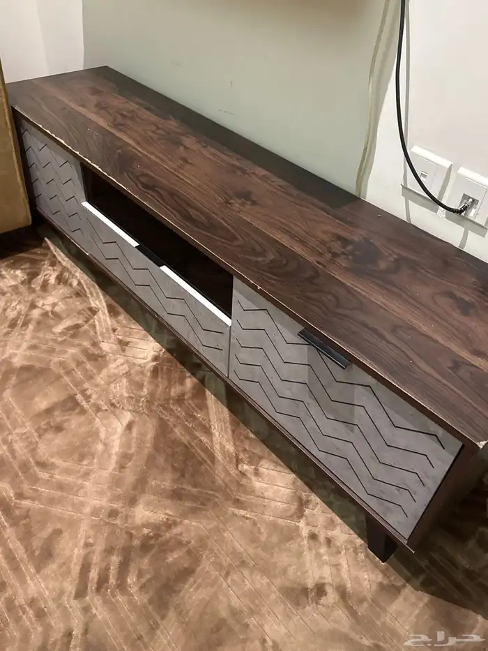 طاوله تلفزيون 2