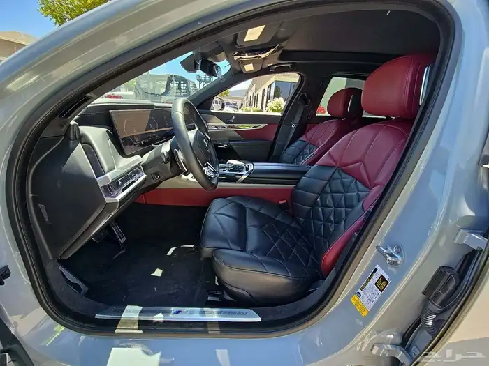 موديل 2023 740. BMW 3