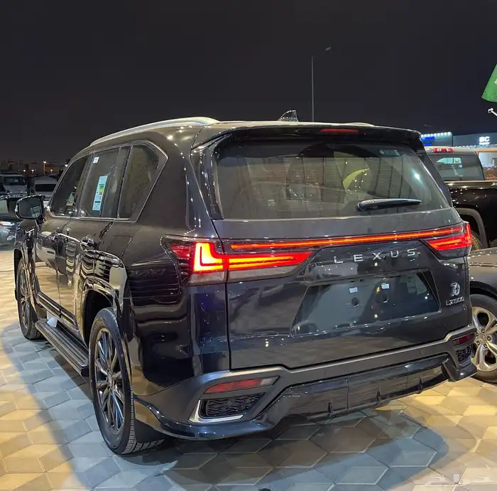لكزس LX 600 مديل 2025 فل 10