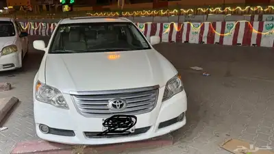 تويوتا افالون 2009 ابيض 0