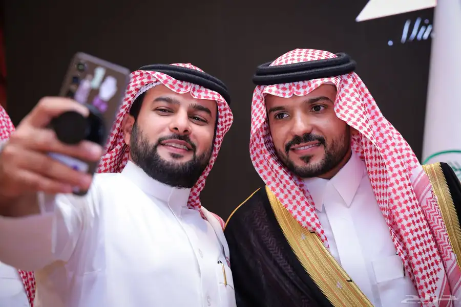 مصور زواجات بطابع ملكي 4K 6