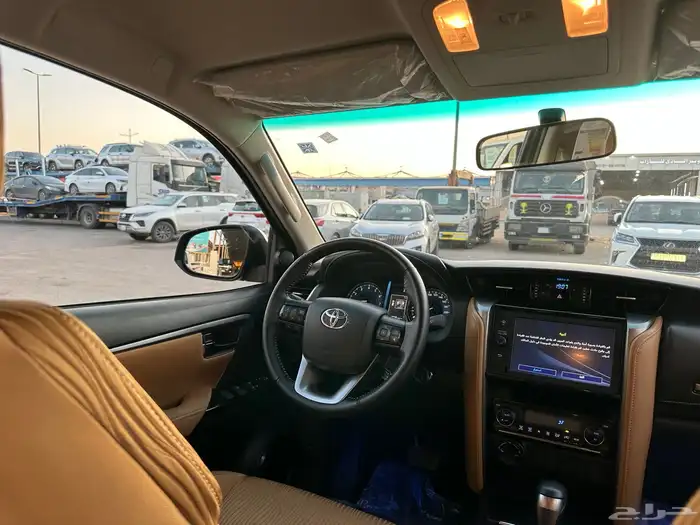 فورشنر 2023 6 سلندر وكالة سعودي بنزين 15