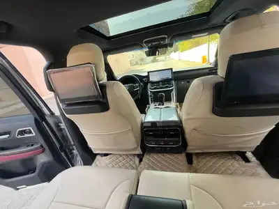 لاندكروزر VXR فل كامل موديل 2022 وكالة 12
