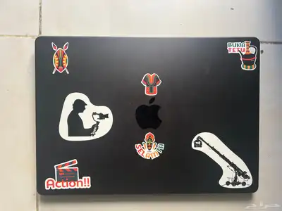 ماك بوك 3