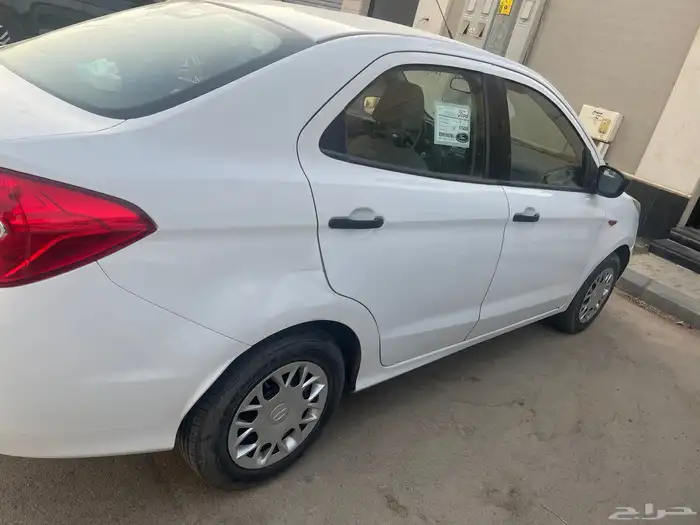 فورد فيجو 2018 نظيفة ممشى 82 الف 1