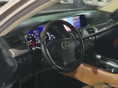 لكزس LS460 موديل 2014 6