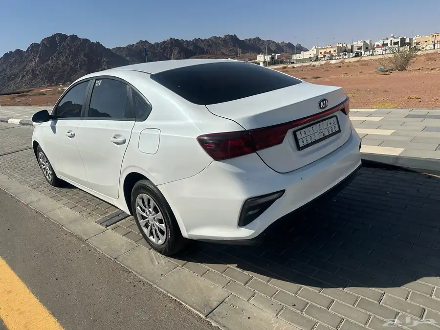 كيا سيراتو نظيفه 2019 1