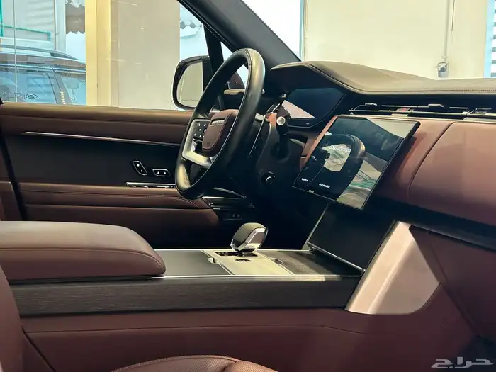 RANGEROVER VOGUE HSE V8 model 2024 FOR SALE 3