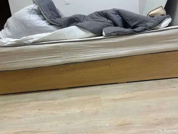 دولاب استعمال خفيف وسرير نفر ونص وثلاجه 2
