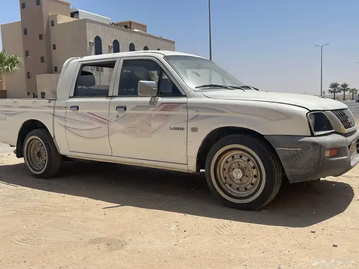 ميتسوبيشي L200 2