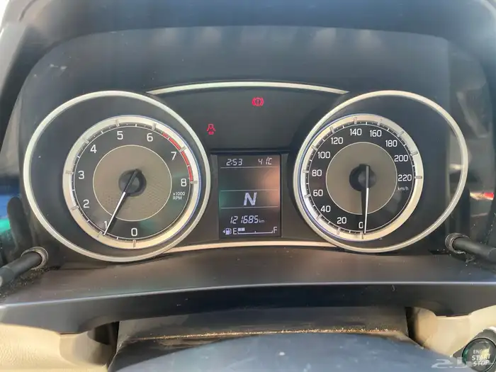 سزوكي ديرايز 2023 4