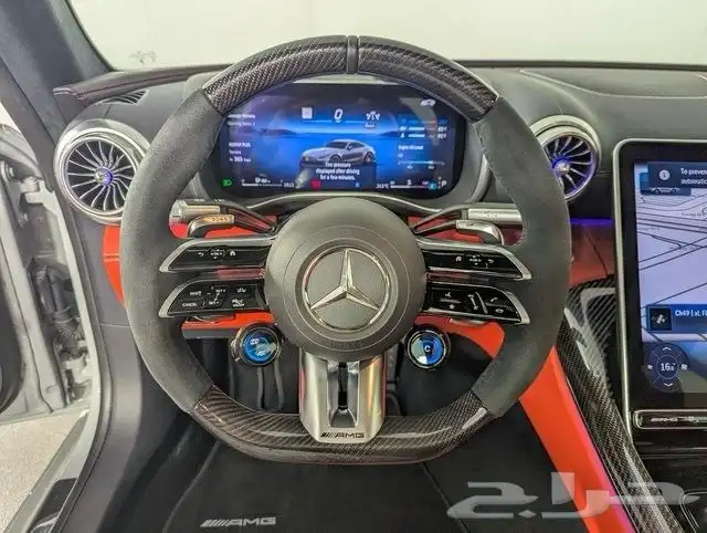 2024 Mercedes-Benz AMG GT 63 Coupe اصفار 9