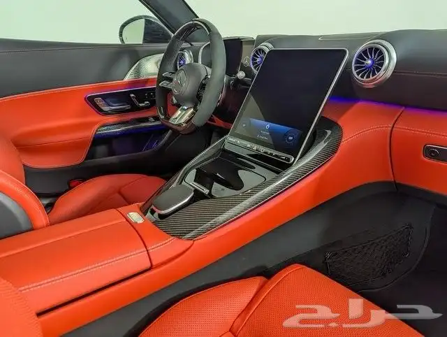 2024 Mercedes-Benz AMG GT 63 Coupe اصفار 8