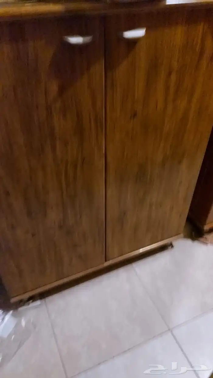 ثلاث دواليب للبيع 1