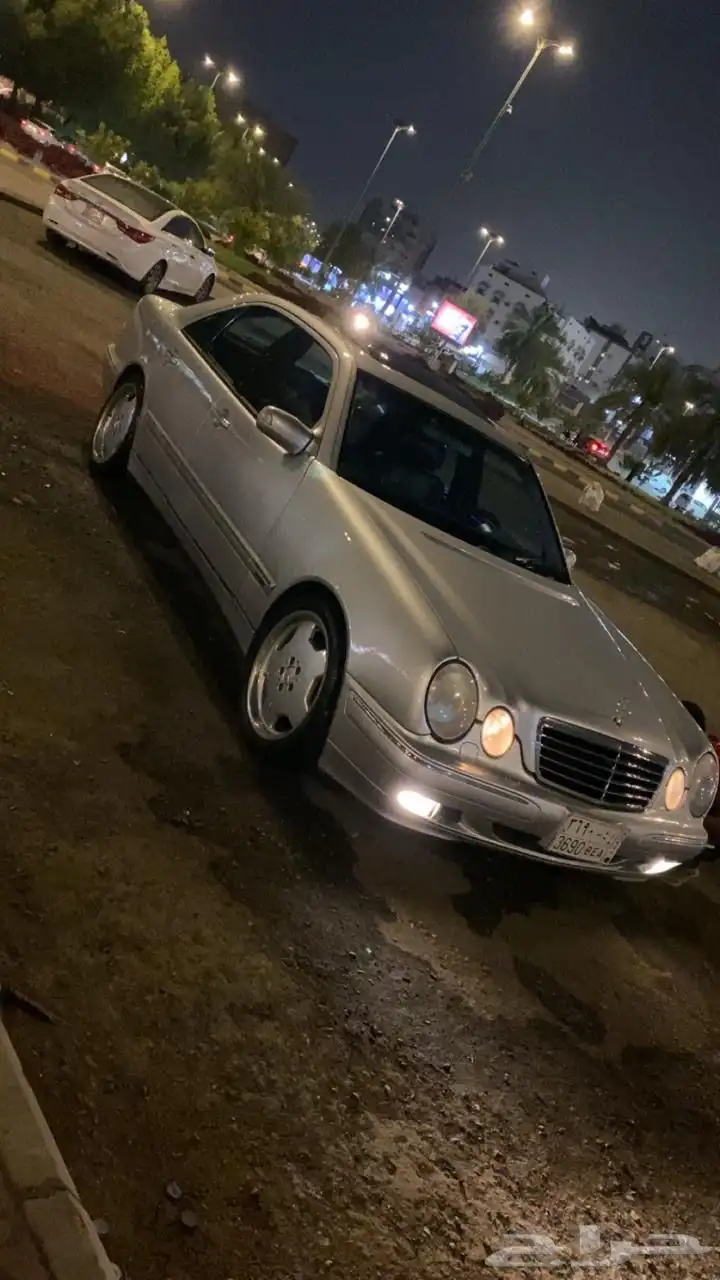 مرسيدسE320 0