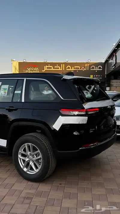 جيب شروكي 2025 2