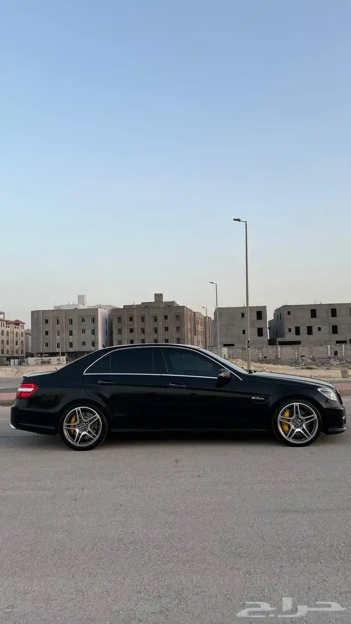 نادرره جدا  بحاله الوكاله E63 mercedes-benz 2010 1