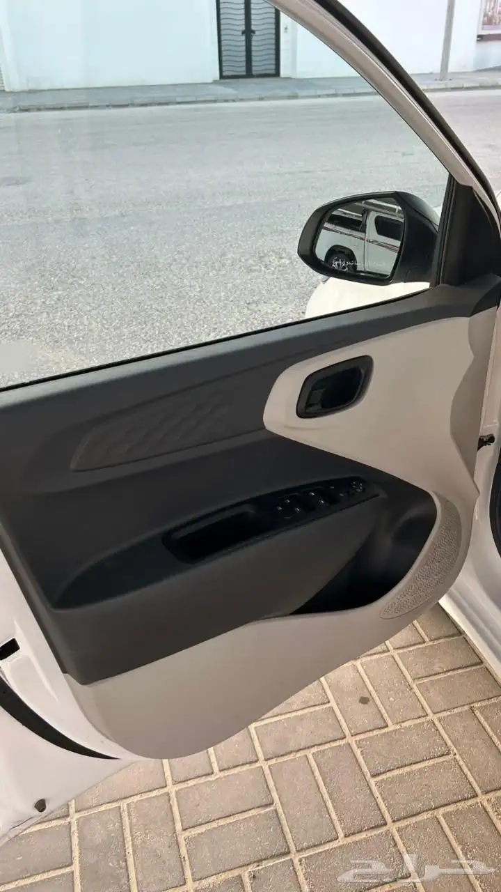هونداي i 10 ستاندر 2025 22