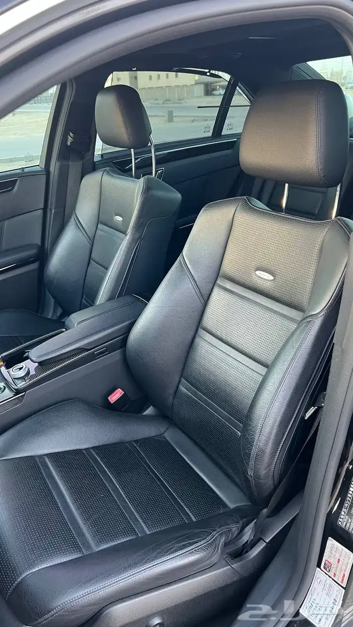 نادرره جدا  بحاله الوكاله E63 mercedes-benz 2010 8