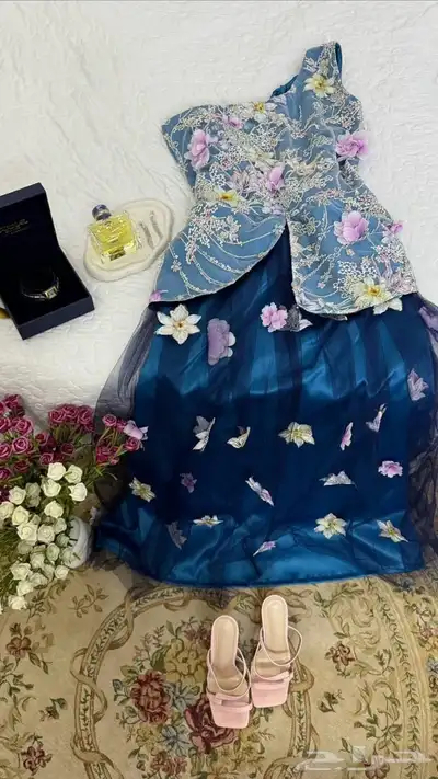 فساتين 1
