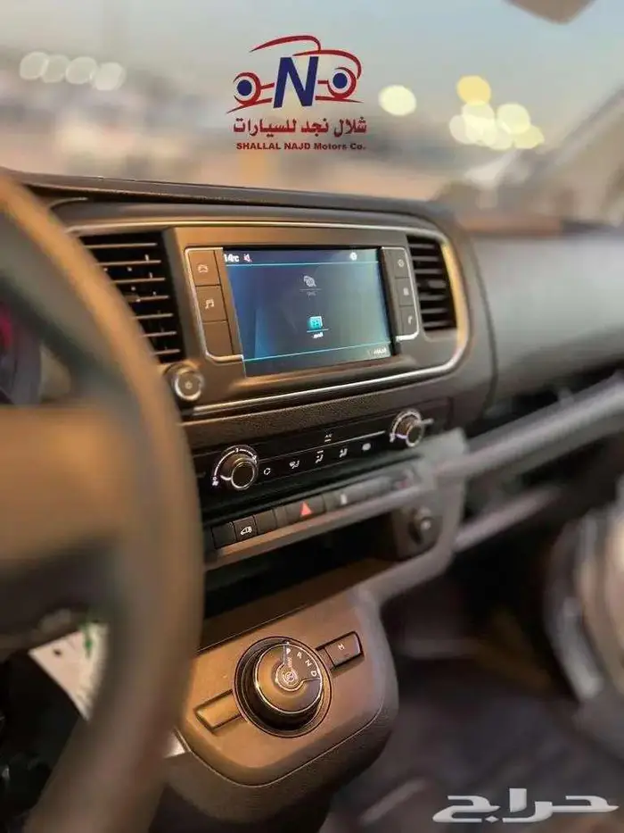 فان اكسبرت اوتوماتيك 2024 ديزل فقط 85000 بطاقه 4
