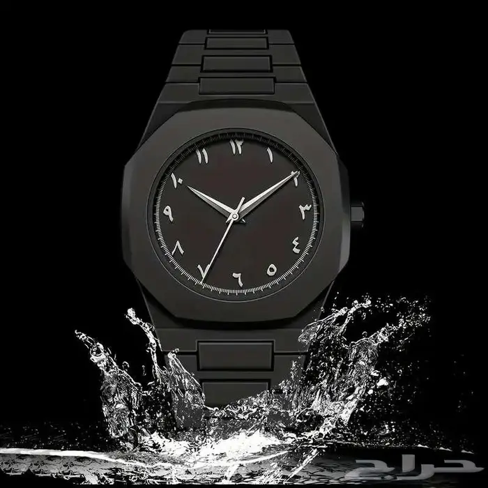 ساعة كوارتز رياضية من السيليكون باللون الأسود للرجال 2