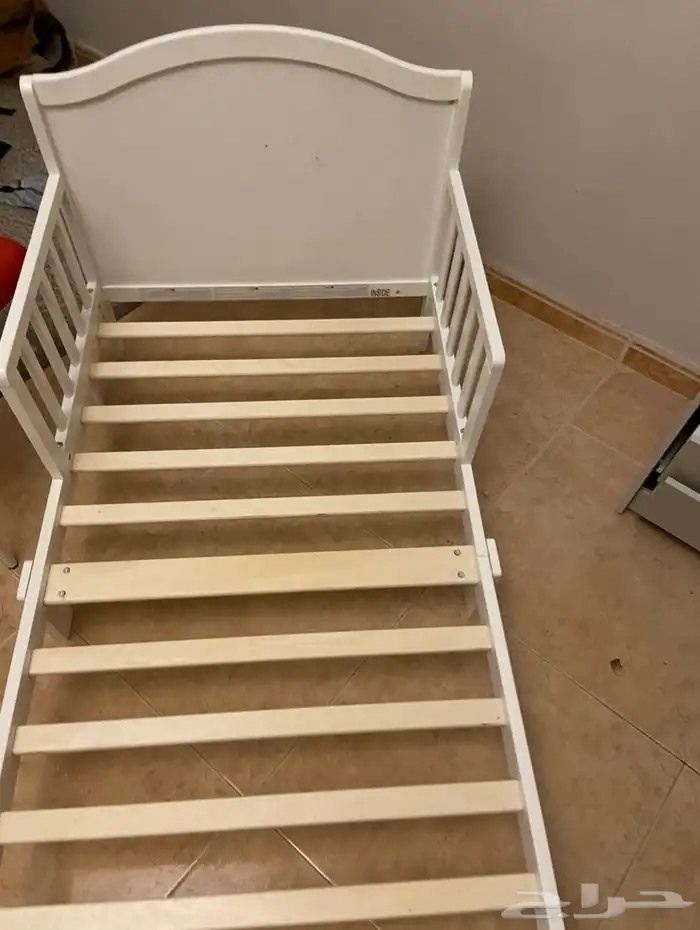 سرير أطفال 1