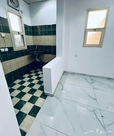 استديو للايجار بحي الريان شامل الخدمات 1200 rent room 3