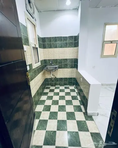 استديو للايجار بحي الريان شامل الخدمات 1200 rent room 5