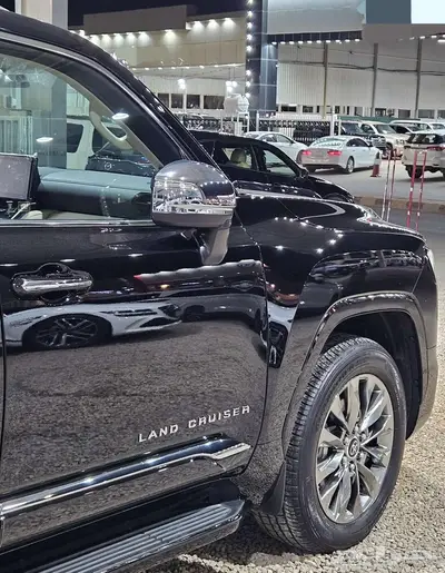 تويوتا لاندكروزر VXR..2023((تم البيع )) 9
